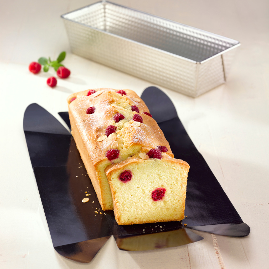 Nostik\u0020Cake\u0020Tin\u0020Line\u002020\u002D38cm