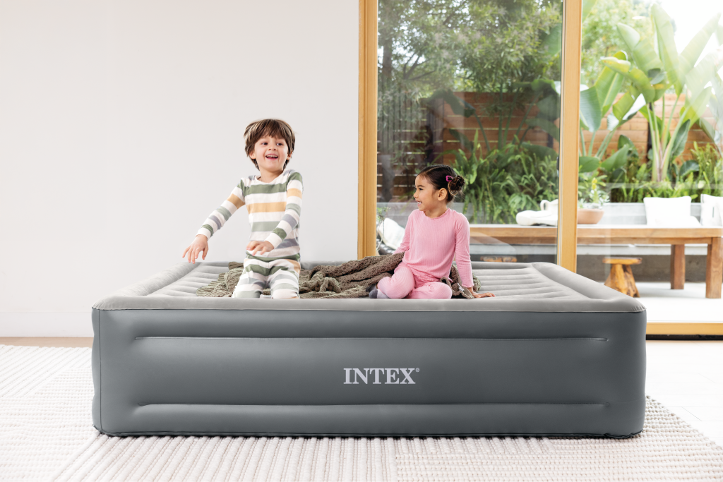 Intex\u002064126ND\u0020Queen\u0020Essential\u00202\u002DPersoons\u0020Luchtbed\u0020203x152x51\u0020cm\u0020\u002B\u0020Ingebouwde\u0020Pomp\u0020Grijs\u002FZwart