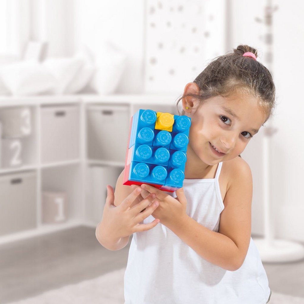 Dolu\u0020Blokkentrein\u0020met\u002020\u0020Blokken