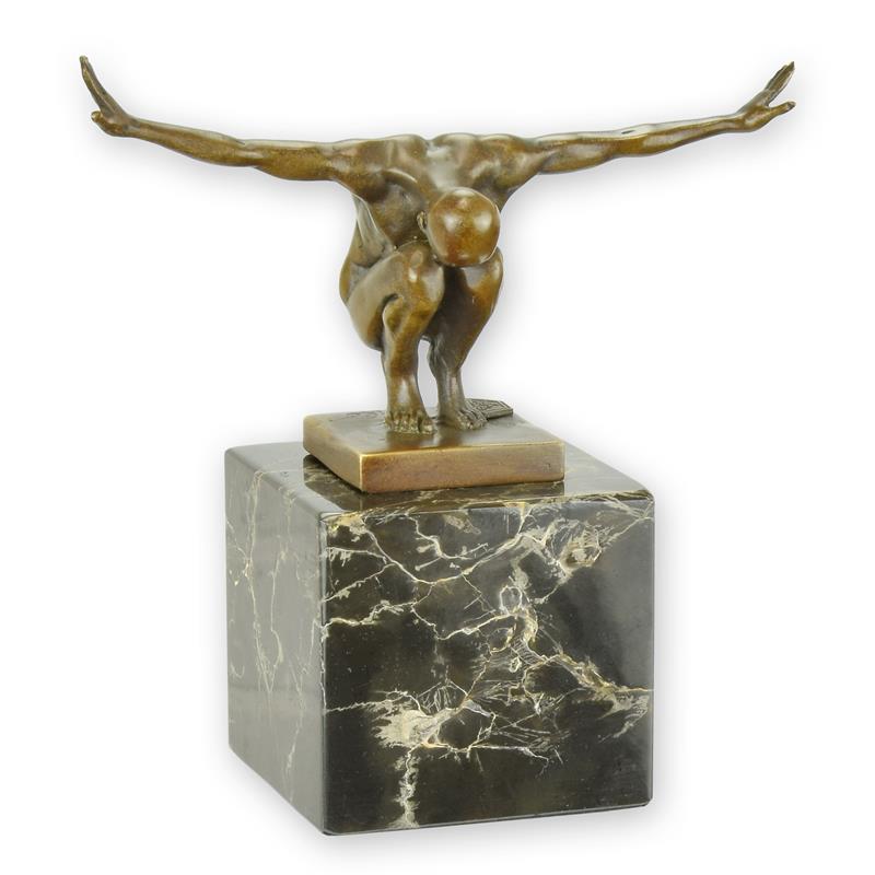 A\u0020BRONZE\u0020SCULPTURE\u0020OF\u0020A\u0020MALE\u0020NUDE