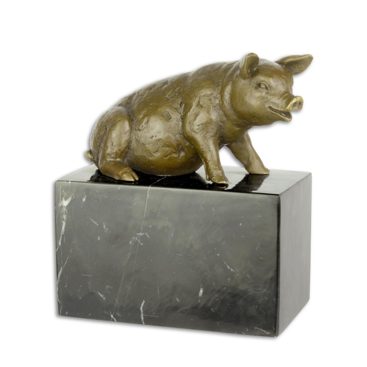 EEN\u0020BRONZEN\u0020BEELD\u0020VAN\u0020EEN\u0020ZITTEND\u0020VARKEN