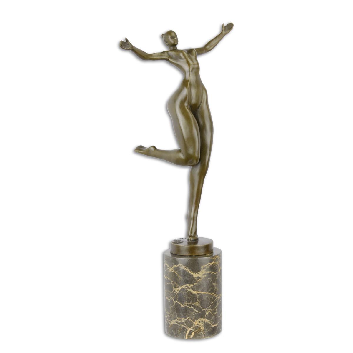 A\u0020MODERNIST\u0020BRONZE\u0020SCULPTURE\u0020OF\u0020A\u0020FEMALE\u0020NUDE