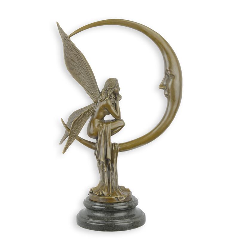 A\u0020BRONZE\u0020SCULPTURE\u0020OF\u0020THE\u0020MOON\u0020FAIRY
