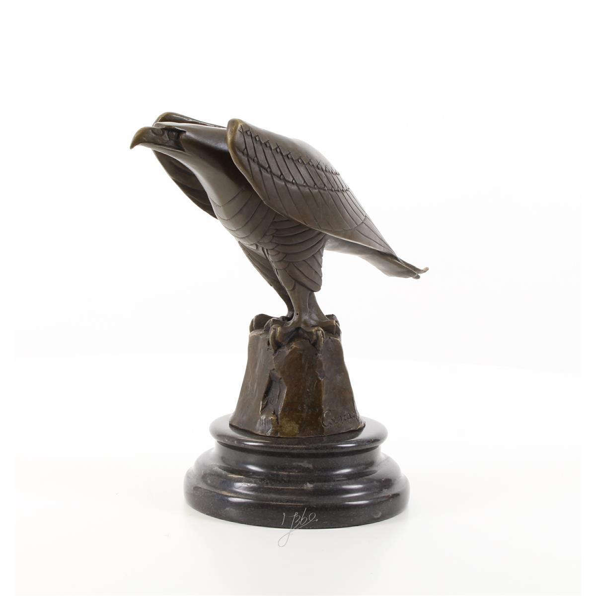 Bronzen\u0020beeld\u0020van\u0020een\u0020adelaar