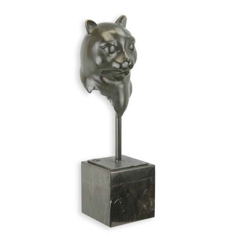 A\u0020BRONZE\u0020SCULPTURE\u0020OF\u0020A\u0020CATS\u0020HEAD
