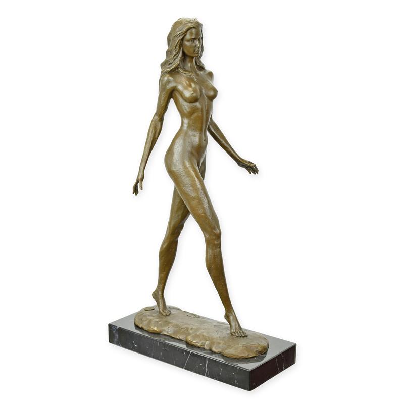 A\u0020BRONZE\u0020SCULPTURE\u0020A\u0020FEMALE\u0020NUDE\u0020WALKING