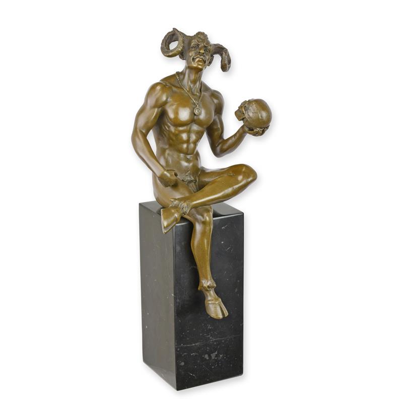 A\u0020BRONZE\u0020SCULPTURE\u0020OF\u0020SATAN\u0020HOLDING\u0020A\u0020SKULL
