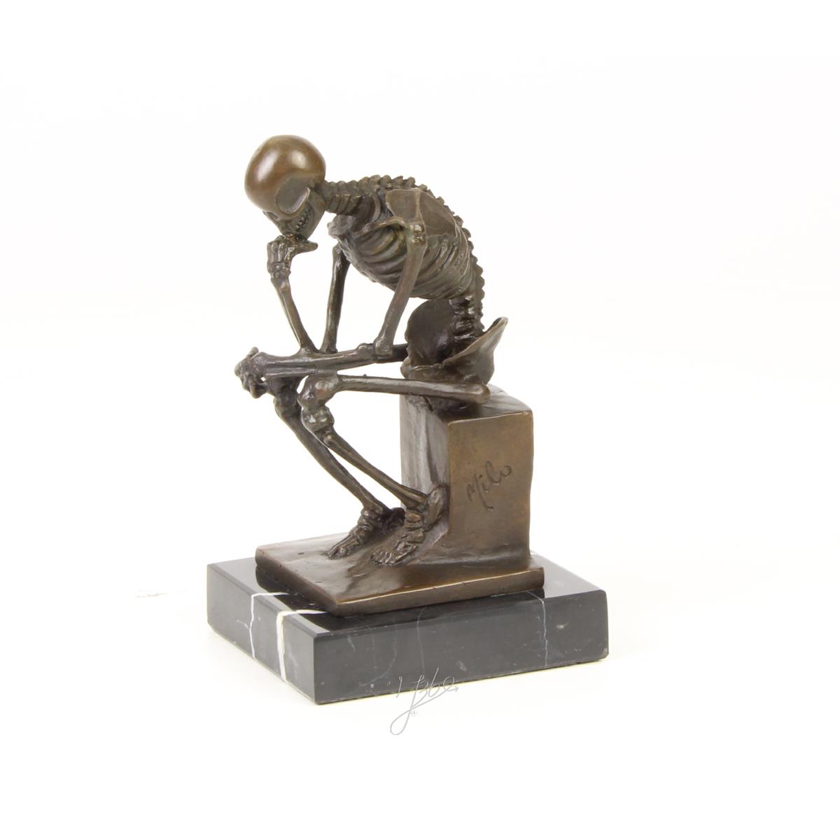 EEN\u0020BRONZEN\u0020BEELD\u0020VAN\u0020DE\u0020SKELET\u0020DENKER