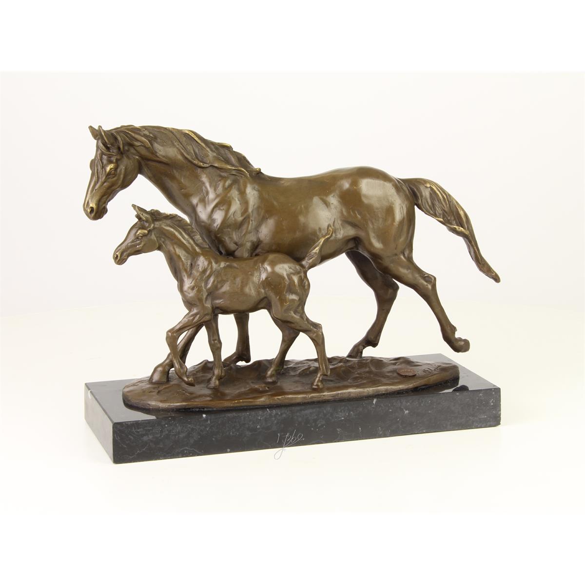 BRONZEN\u0020BEELD\u0020VAN\u0020EEN\u0020PAARD\u0020EN\u0020VEULEN
