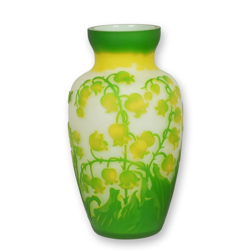 A\u0020CAMEO\u0020GLASS\u0020VASE\u0020\u0027ADAM\u0027S\u0020NEEDLE\u0027