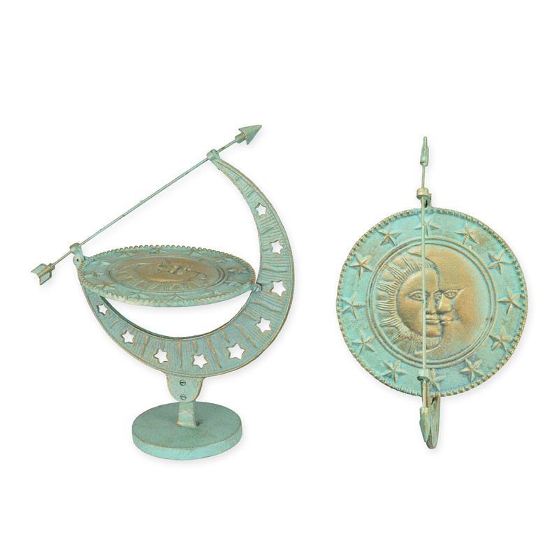 A\u0020CAST\u0020IRON\u0020SUNDIAL\u0020ON\u0020STAND