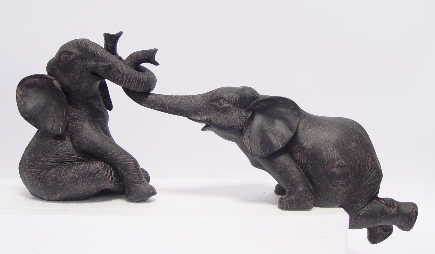 A\u0020PAIR\u0020OF\u0020RESIN\u0020ELEPHANTS
