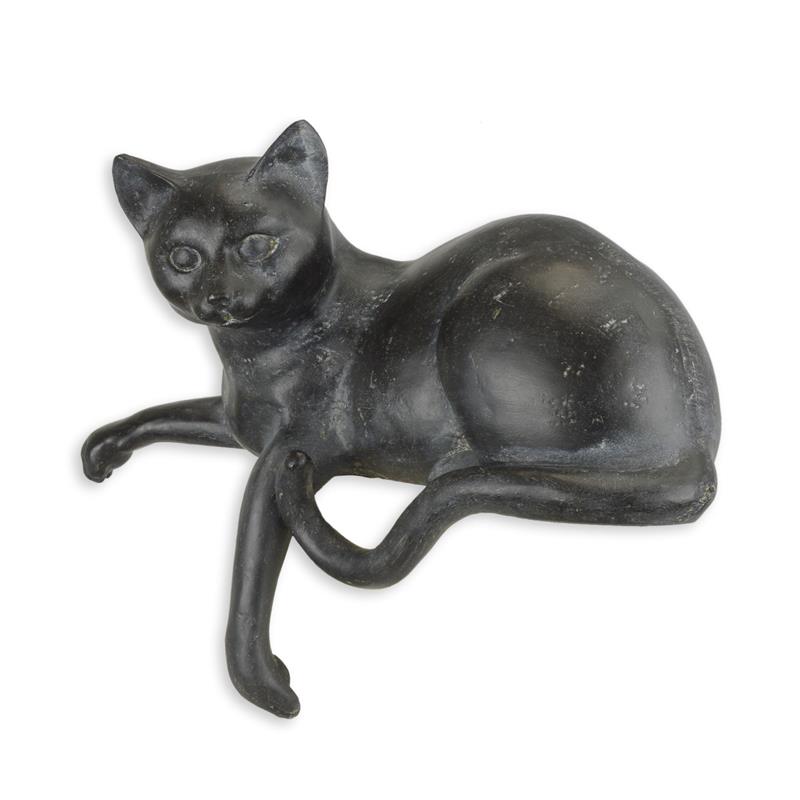 A\u0020RESIN\u0020FIGURINE\u0020OF\u0020A\u0020RECLINING\u0020CAT