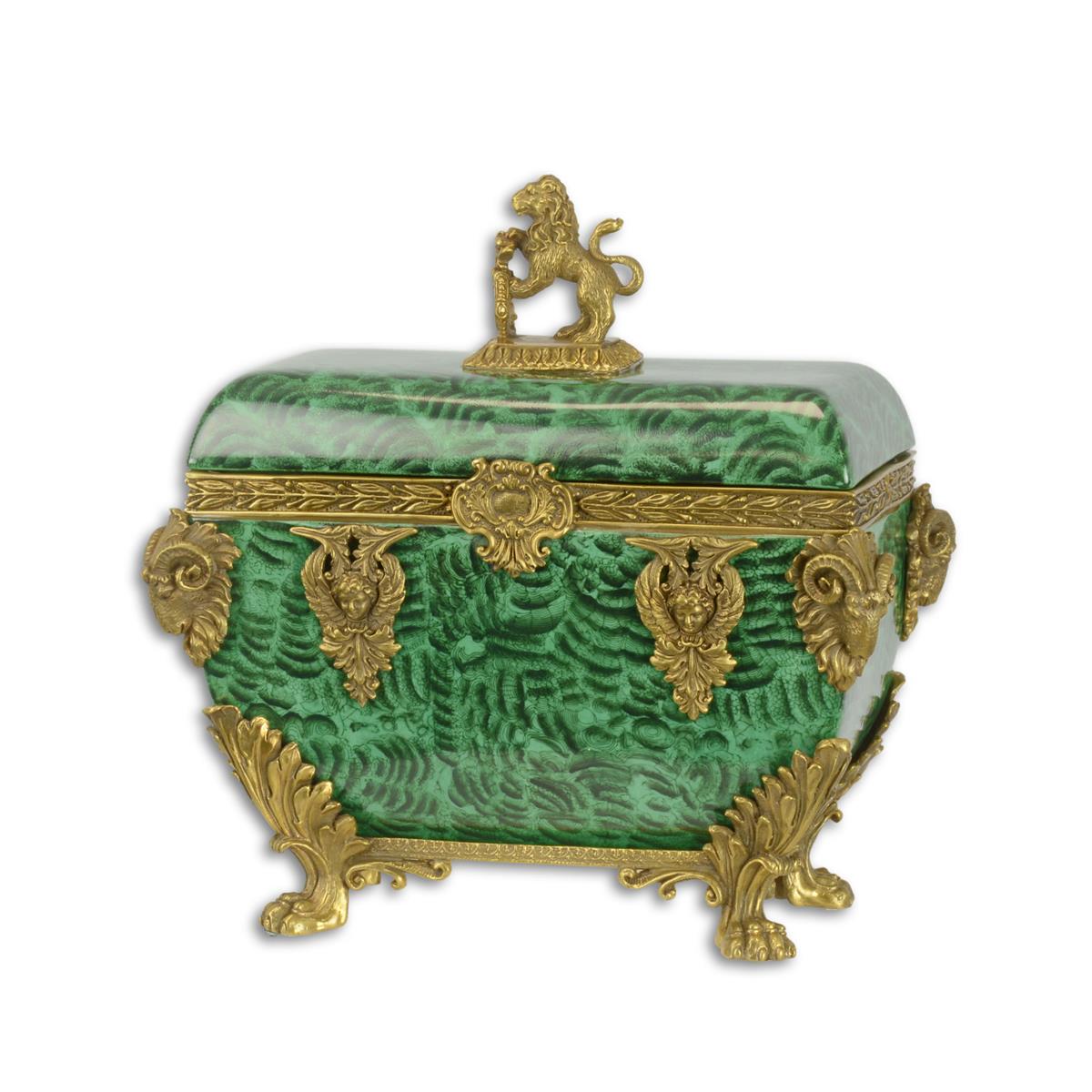 A\u0020BRONZE\u0020MOUNTED\u0020GREEN\u0020GROUND\u0020TEA\u0020CADDY