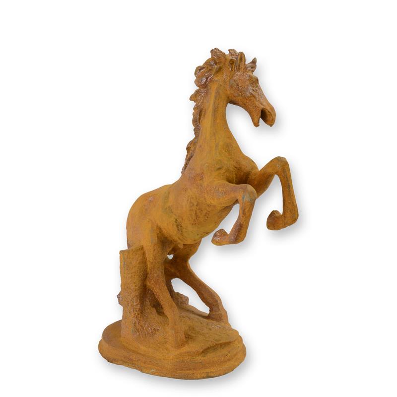 A\u0020RUSTY\u0020CAST\u0020IRON\u0020FIGURINE\u0020OF\u0020A\u0020STAGGERING\u0020HORSE