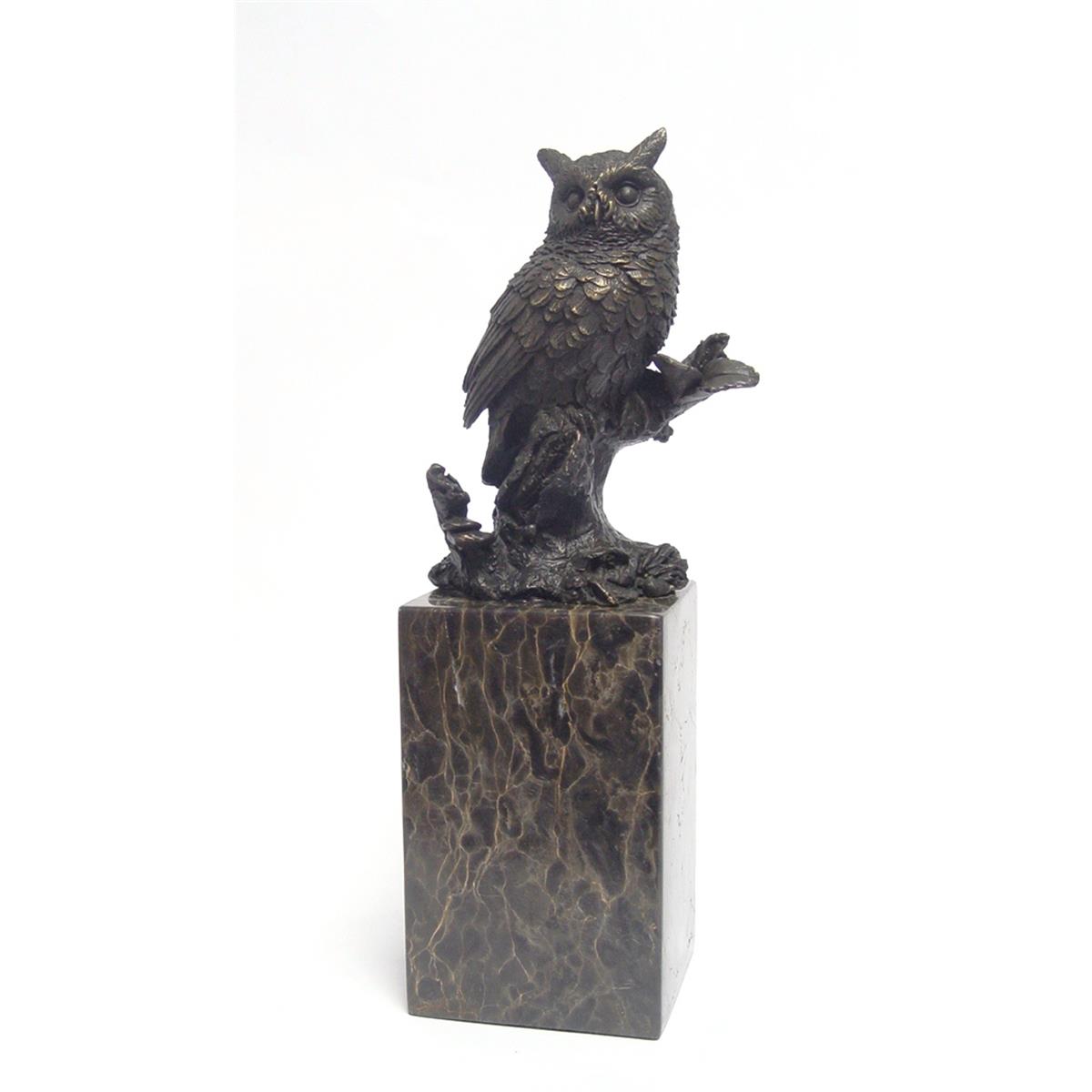 BRONZEN\u0020BEELD\u0020VAN\u0020EEN\u0020RANSUIL