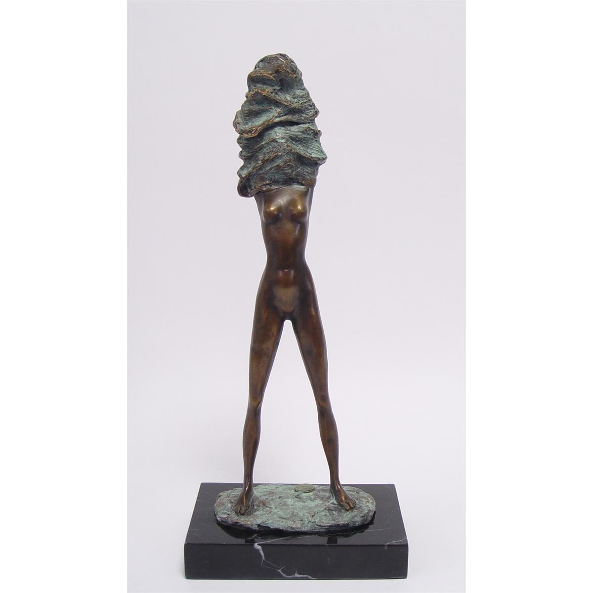 BRONZEN\u0020BEELD\u0020VAN\u0020EEN\u0020DAME\u0020DIE\u0020ZICH\u0020UITKLEEDT\u0020\u002F\u0020NUDE