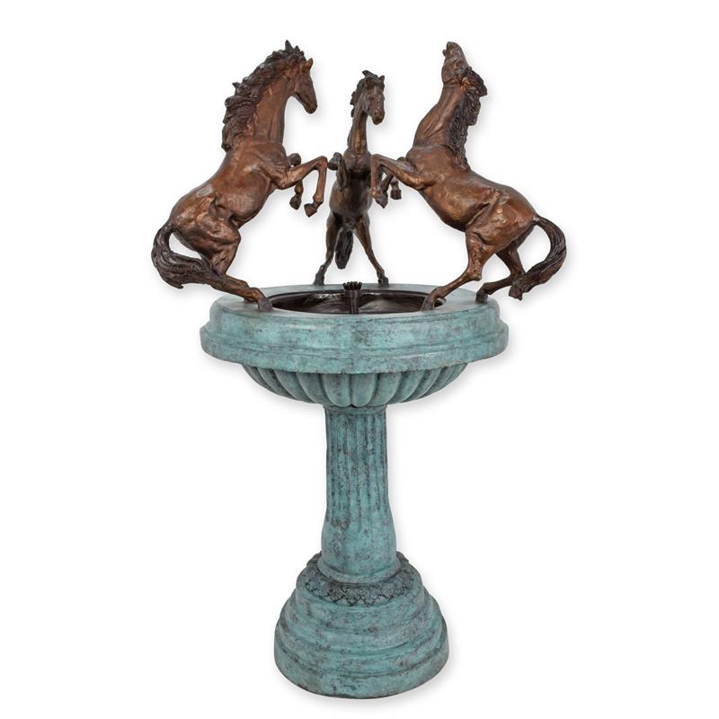 A\u0020BRONZE\u0020FOUNTAIN\u0020WITH\u00203\u0020HORSES