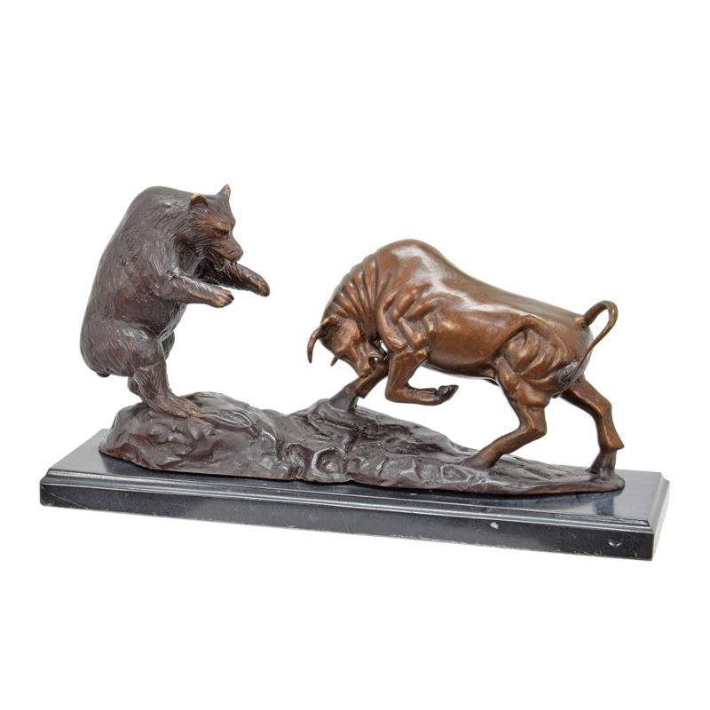 A\u0020BRONZE\u0020SCULPTURE\u0020OF\u0020THE\u0020BULL\u0020AND\u0020BEAR