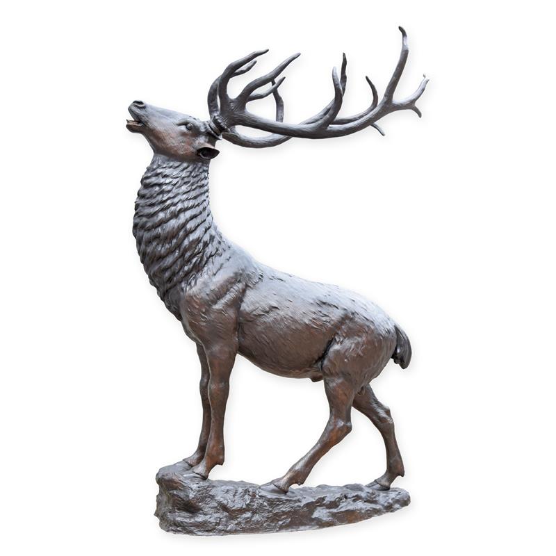 A\u0020BRONZE\u0020SCULPTURE\u0020OF\u0020A\u0020DEER