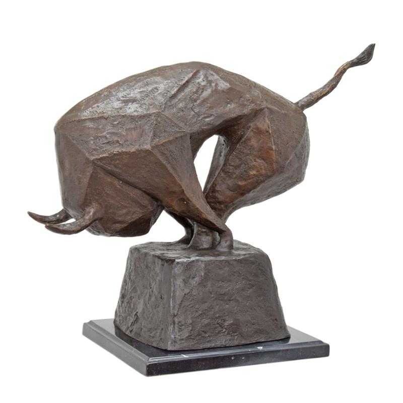A\u0020MODERNIST\u0020BRONZE\u0020SCULPTURE\u0020OF\u0020A\u0020CHARGING\u0020BULL