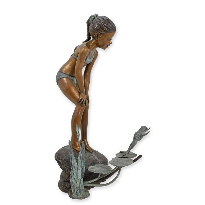 A\u0020BRONZE\u0020FOUNTAIN\u0020OF\u0020A\u0020LITTLE\u0020GIRL\u0020WITH\u0020FROG