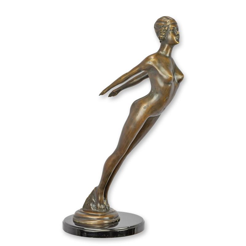 A\u0020BRONZE\u0020SCULPTURE\u0020OF\u0020A\u0020FEMALE\u0020NUDE