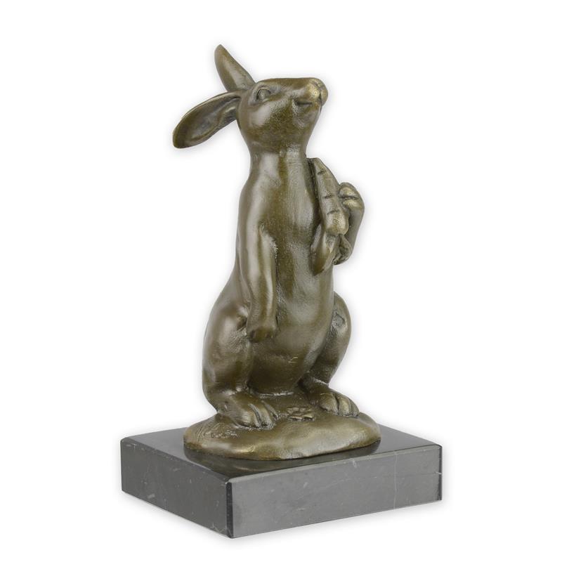 A\u0020BRONZE\u0020SCULPTURE\u0020OF\u0020AN\u0020EASTER\u002DBUNNY