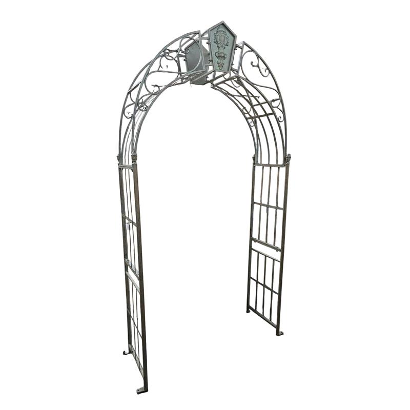 AN\u0020IRON\u0020ROSE\u0020ARCH