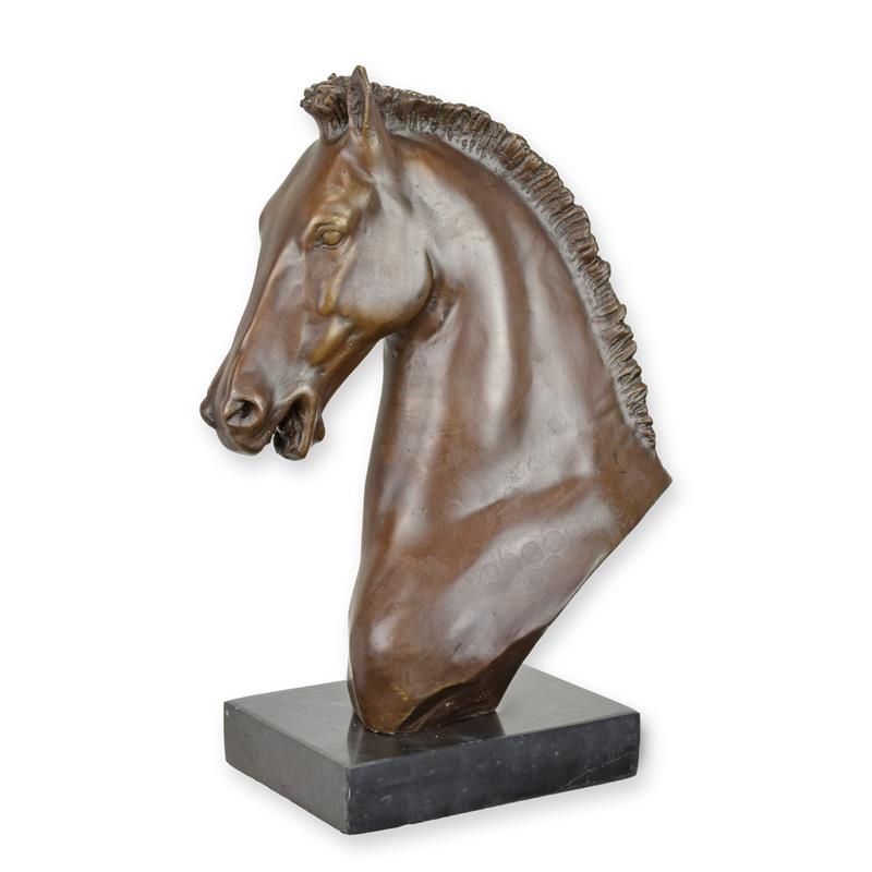 A\u0020BRONZE\u0020SCULPTURE\u0020OF\u0020A\u0020HORSE\u0020HEAD