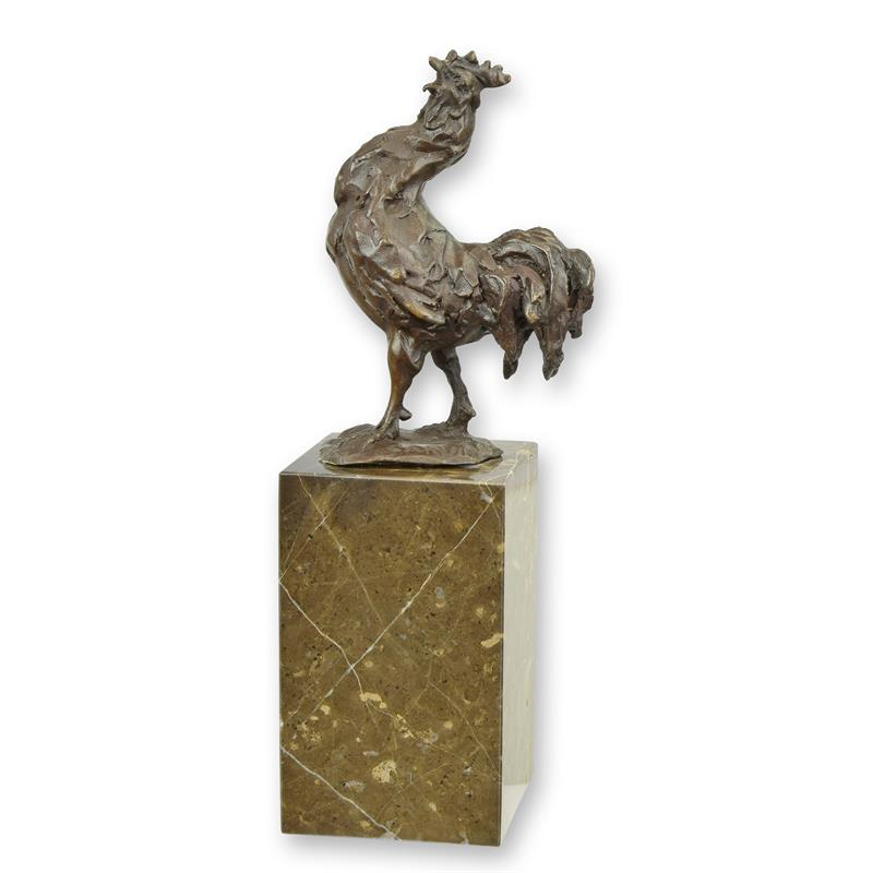 A\u0020BRONZE\u0020SCULPTURE\u0020OF\u0020A\u0020ROOSTER