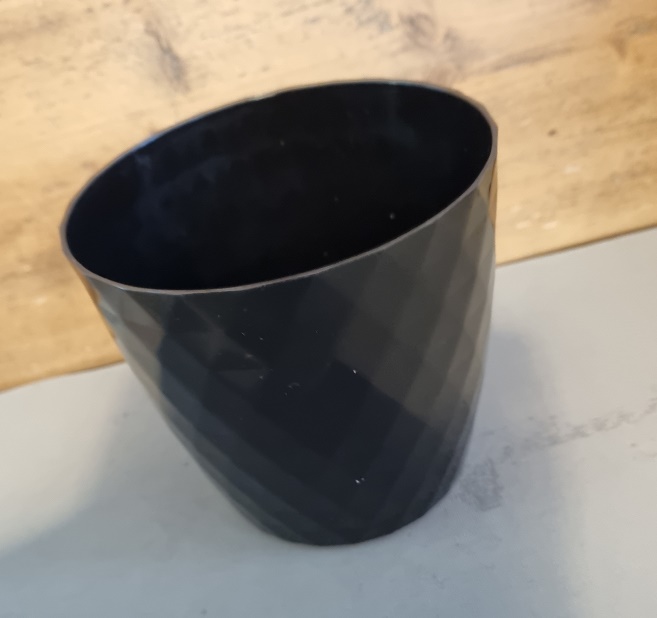 Bloempot\u0020VEGAS\u0020rond\u002014\u0020cm\u0020Zwart\u0020set\u0020van\u00202\u0020stuks