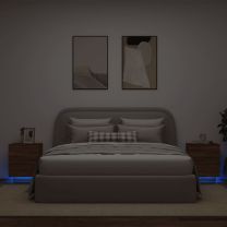  Nachtkastjes met LED 2 st bewerkt hout bruineikenkleurig