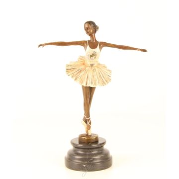 Bronzen beeld van een ballet danseres