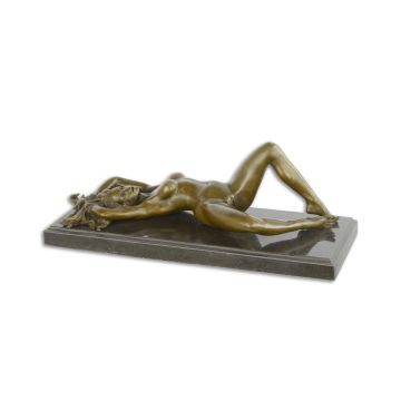 AN EROTIC BRONZE SCULPTURE OF A RECLINING FEMALE NUDE