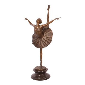 A BRONZE SCULPTURE OF A BALLET DANCER