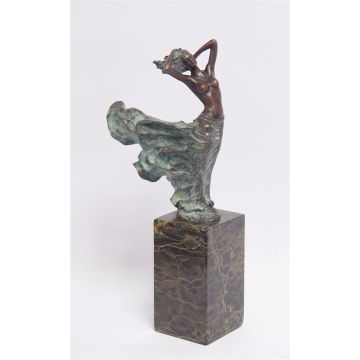 A BRONZE SCULPTURE OF THE THE SWIRLING DRESS
