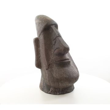 A RESIN MOAI