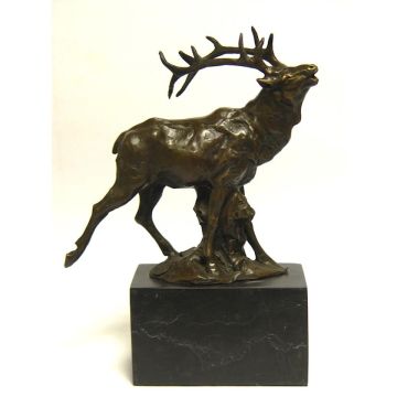 BRONZEN BEELD VAN EEN EDELHERT