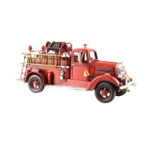 A TIN MODEL OF A FIRETRUCK