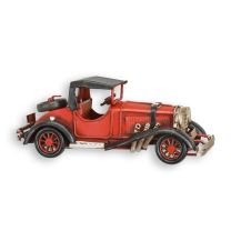 A TIN MODEL OF AN OLDTIMER