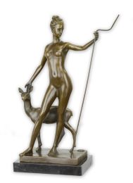 A BRONZE SCULPTURE OF DIANA WITH DOE