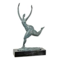 A MODERNIST BRONZE SCULPTURE OF A FEMALE NUDE