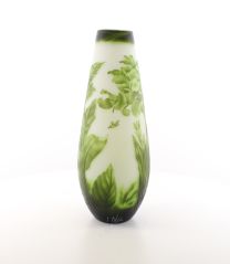 A CAMEO GLASS VASE 'GREEN FLOWERS'