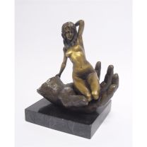 BRONZEN BEELD VAN IPHIGENIA