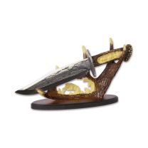 A HUNTING KNIFE ON STAND