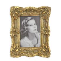 A RESIN PHOTO FRAME