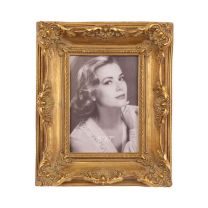 A RESIN PHOTO FRAME
