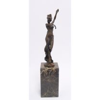 A BRONZE SCULPTURE OF A DANCING NUDE