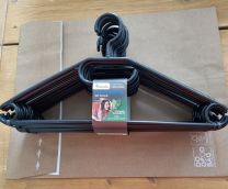 Set van 20 zwarte kledinghangers – kunststof, stevig en stijlvol